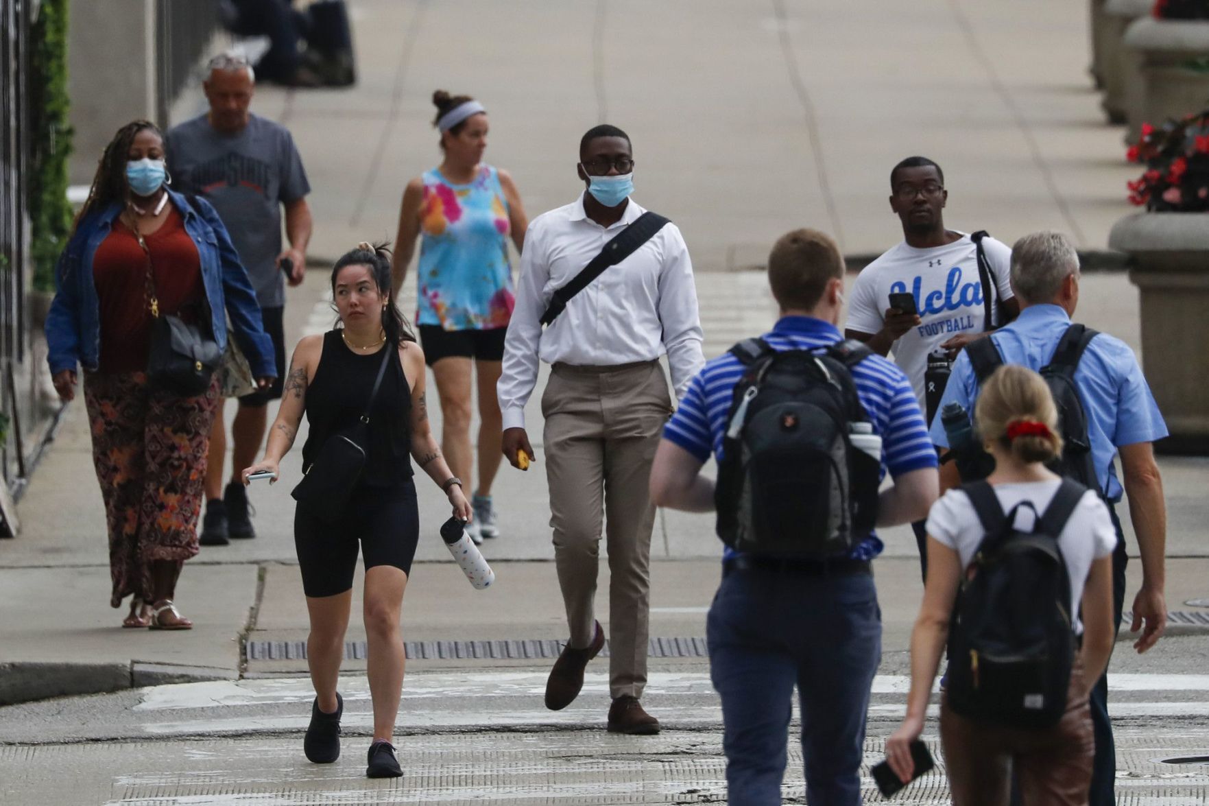 Watch now: Chicago’s population grew slightly over the last decade, according to 2020 census